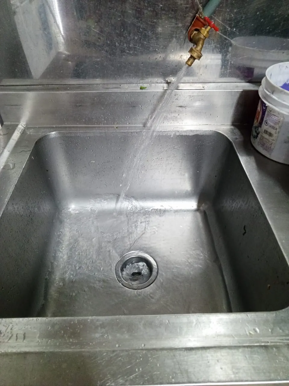 Servicio de Mantenimiento de Tuberías de Cocina en Hoteles
